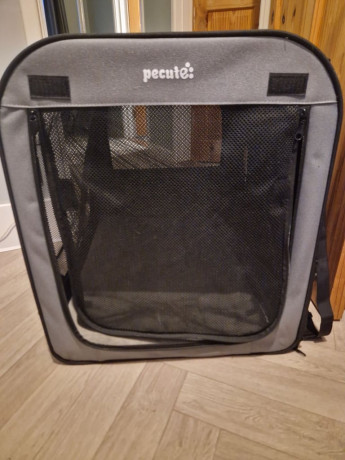 excellent-condition-foldable-dogpet-travel-crate-big-0