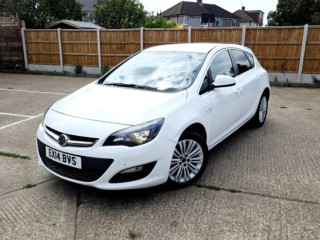 vauxhall-astra-excite-14l-petrol-for-sale