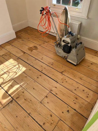 floor-sanding-and-restoration-services-big-1
