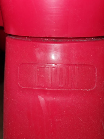 chicken-feeders-big-3