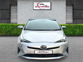 pco-cars-ready-to-hire-toyota-prius-2017-hybrid-uber-approved-slough-120ps-pw