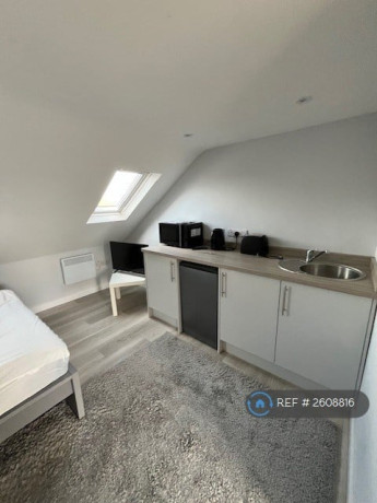 1-bedroom-in-york-road-swindon-sn1-2608816-big-3