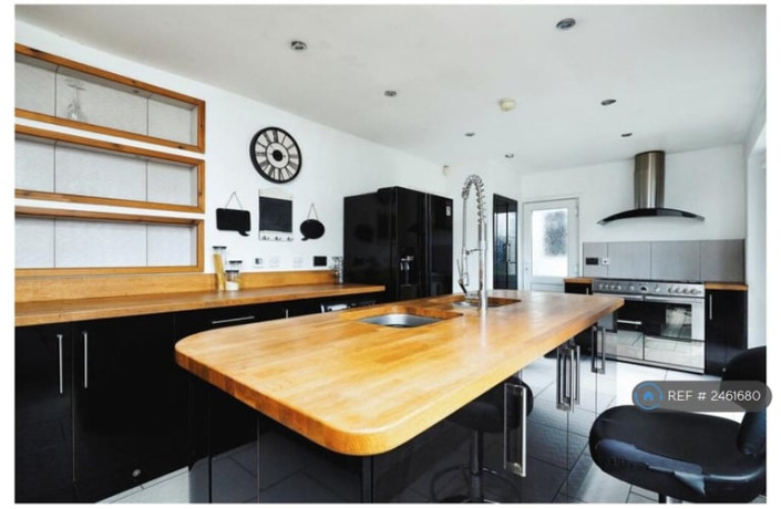 1-bedroom-in-colley-moor-leys-lane-nottingham-ng11-2461680-big-2