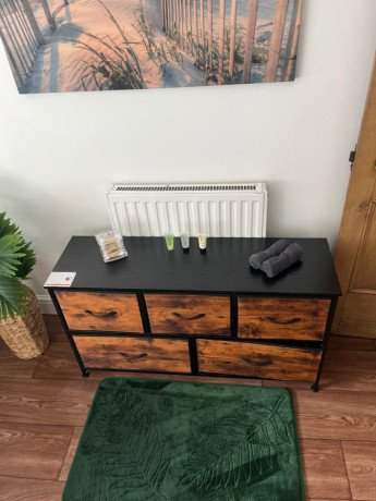 your-local-trusted-cleaners-air-bb-deep-end-of-tenancy-cleans-big-1