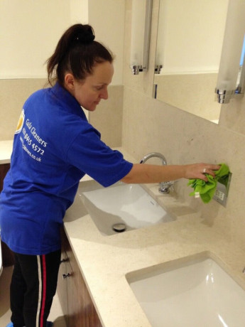 office-cleaning-commercial-cleaning-services-professional-and-reliable-big-0