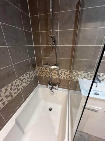 professional-cleaning-service-southampton-big-2