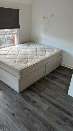 room-in-reading-rg1-7up-with-shared-kitchen-big-1