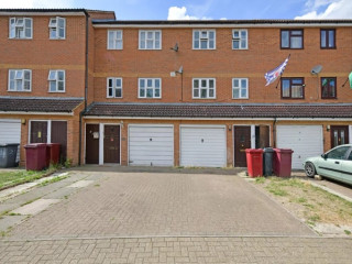 studio-flat-in-laud-close-reading-rg1-6rd