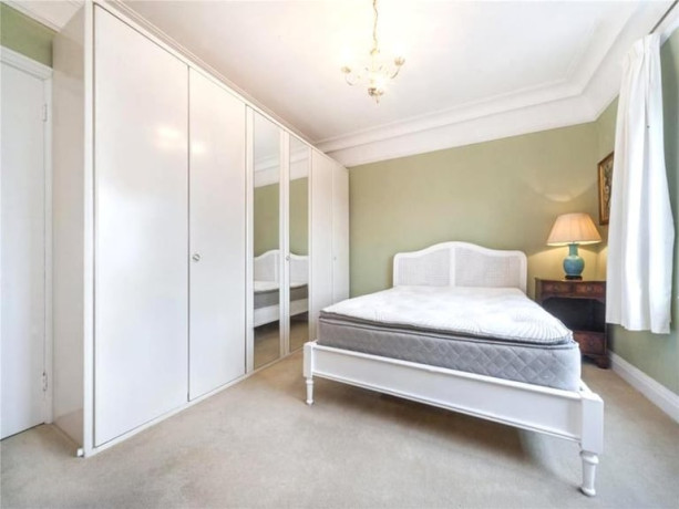 emergency-accommodationdouble-room-in-philip-victor-road-b20all-dss-acceptedsee-description-big-2