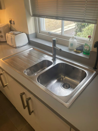 mahiras-bath-domestic-cleaning-services-big-0