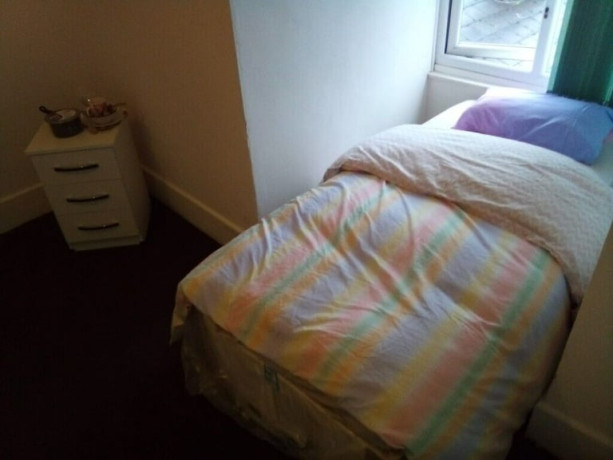 double-room-in-broughton-road-b20all-dss-acceptedsee-description-big-0