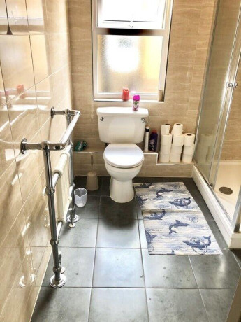 single-room-next-to-brunel-university-ps600-ub8-2pl-big-1