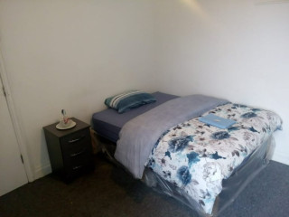 double-room-in-frances-road-b23all-dss-acceptedsee-description