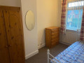 double-room-in-bantock-way-b17all-dss-acceptedsee-description-small-3