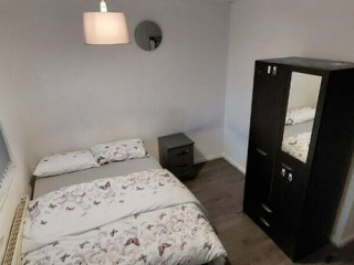 double-room-in-bantock-way-b17all-dss-acceptedsee-description