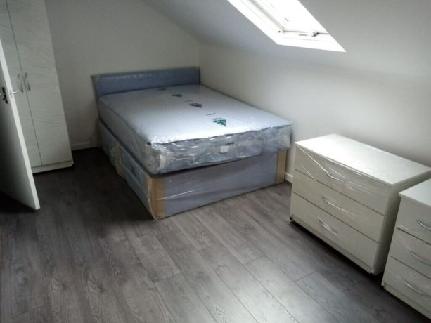 double-room-in-soho-road-b19all-dss-acceptedsee-description-big-0