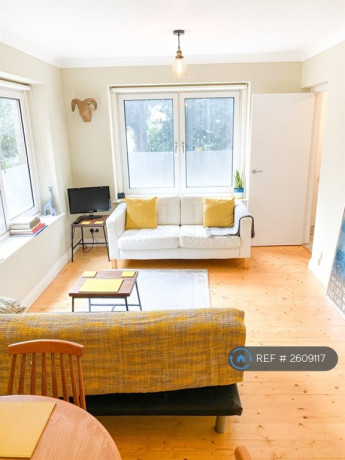 1-bedroom-flat-in-the-drive-hove-bn3-1-bed-2609117-big-0