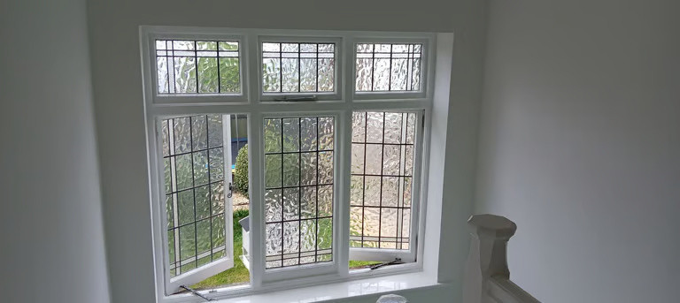 painter-decorator-tiler-big-2
