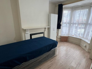 secure-your-affordable-future-birmingham-rooms-for-ps10week