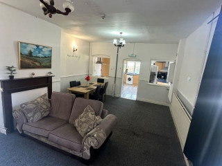 instant-home-furnished-shared-rooms-in-central-bham-zero-upfront