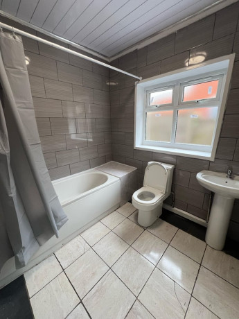 growing-job-market-low-cost-birmingham-rooms-from-ps10week-big-1