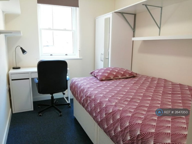 1-bedroom-in-moss-yard-leamington-spa-cv31-2647350-big-3