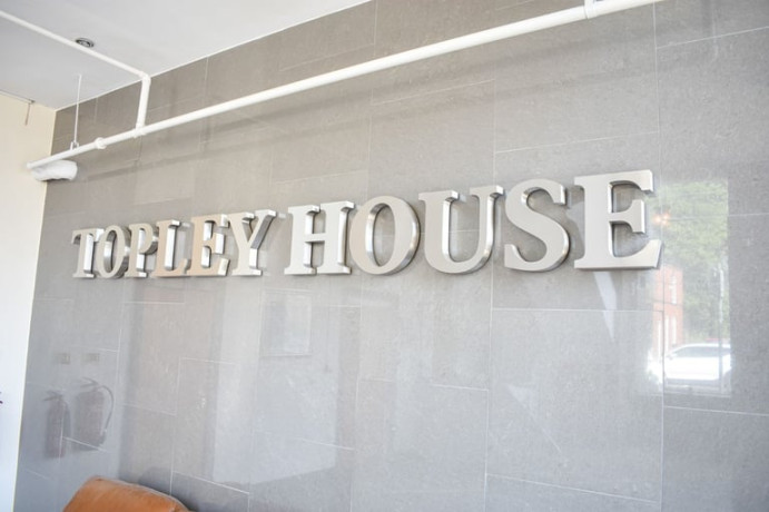 office-spaces-to-rent-in-bury-town-centre-manchester-big-2