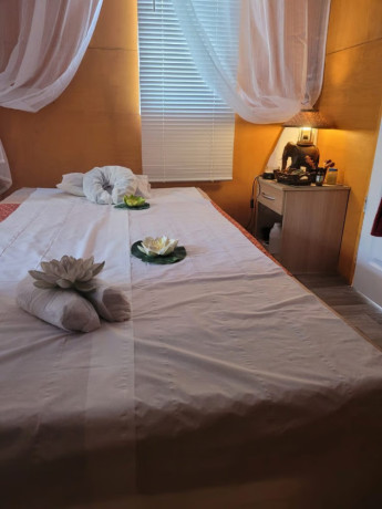 thai-massage-big-2