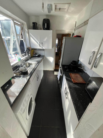 fresh-start-fast-furnished-shared-rooms-in-birmingham-zero-upfront-cost-big-2