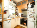bright-and-spacious-room-in-seven-sisters-available-small-1