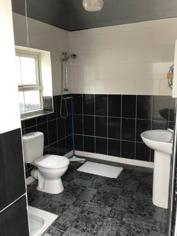 tired-of-living-in-ill-managed-hmos-that-lack-support-rooms-for-homeless-benefits-dss-ref-320-big-1