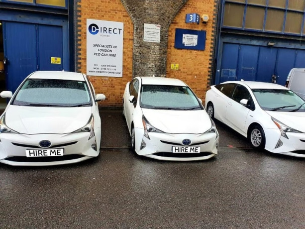 pco-car-hire-with-insurance-included-uber-ready-toyota-prius-pco-low-deposit-pco-car-for-rent-big-1