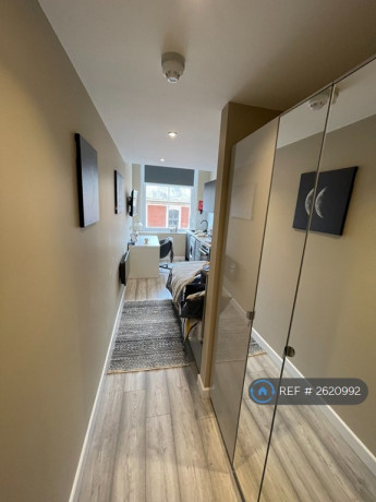 studio-flat-in-broad-street-nottingham-ng1-2620992-big-3