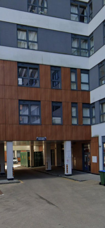 studio-flat-in-basingstoke-rg21-7ay-big-0