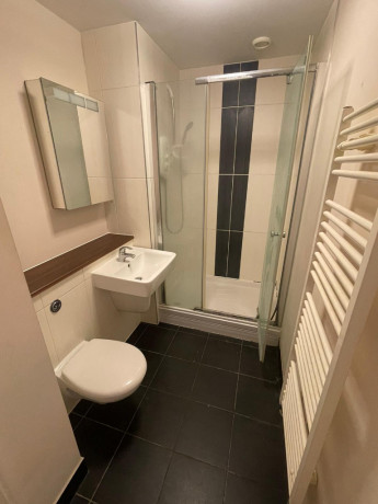 studio-flat-in-basingstoke-rg21-7ay-big-2