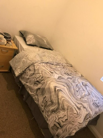 room-to-rentdouble-room-in-sunningdale-road-b11all-dss-acceptedsee-description-big-1