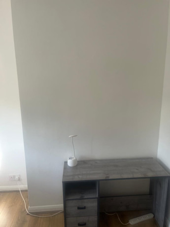 spacious-double-room-all-bills-included-great-location-big-2