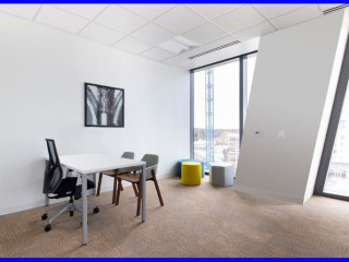 london-ec2m-1nh-2-desk-serviced-office-to-rent-at-spaces-london-liverpool-street-station