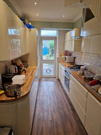 double-room-avaliable-big-3