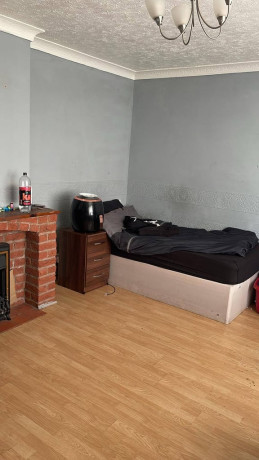 quick-relocation-furnished-shared-rooms-in-bham-for-esajsa-big-3