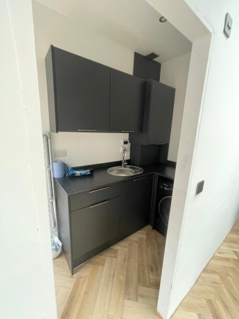 professional-kitchen-and-bathroom-fitting-big-1