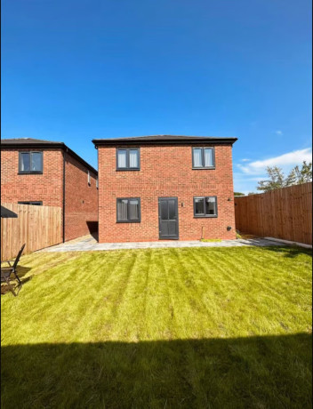 qualified-experienced-builders-available-big-2