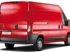 house-removals-service-man