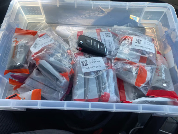 mobile-car-home-locksmith-anytime-anywhere-big-0