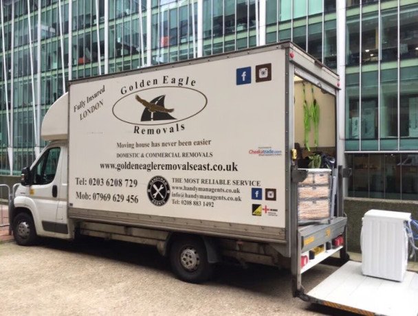 removals-service-man-van-transport-service-big-1