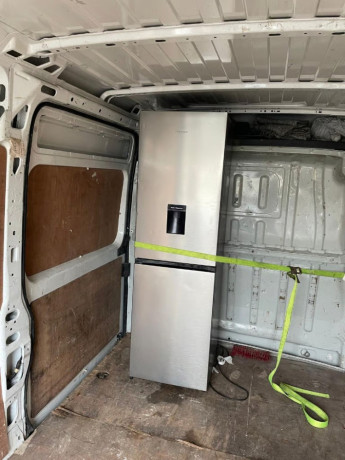 man-and-van-house-removals-courier-big-0