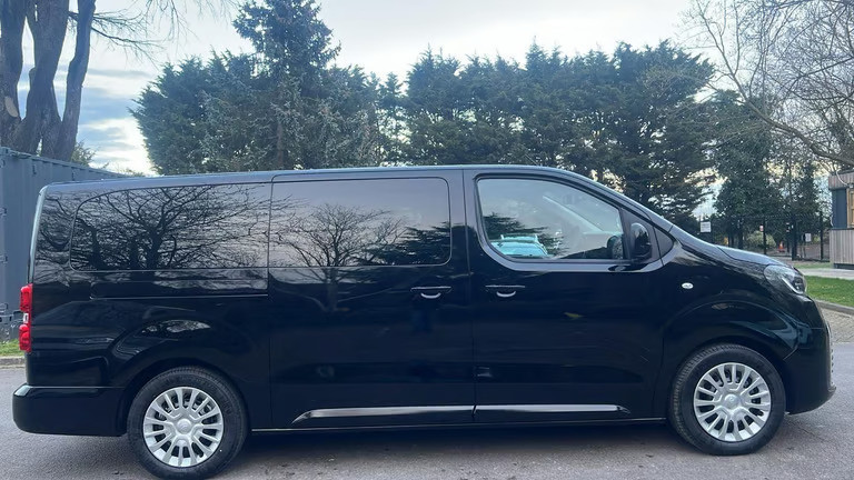 pco-car-hire-rent-to-buy-7-8-9-seater-tesla-mercedes-bmw-uberxl-exec-lux-wheely-blacklane-big-4