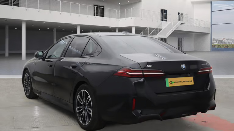 pco-car-hire-rent-to-buy-7-8-9-seater-tesla-mercedes-bmw-uberxl-exec-lux-wheely-blacklane-big-2