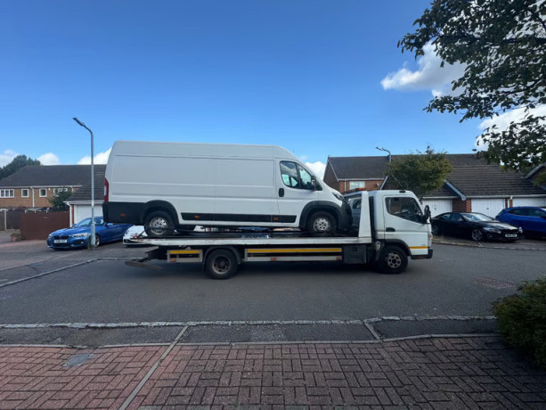 24-7-cheap-car-van-75t-breakdown-recovery-service-big-4