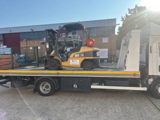 tow-truck-london-247-cheap-van-car-recovery-braekdown-vehicle-jump-start-towing-service-transporter